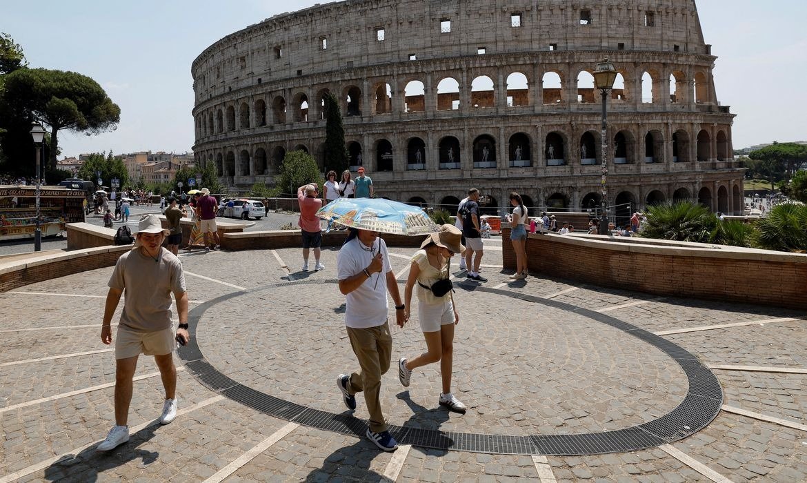 Itália alerta população sobre calor extremo em 27 cidades