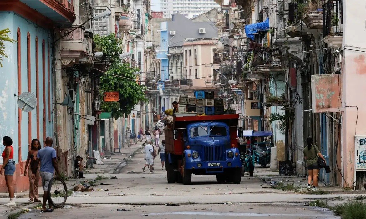 ONU alerta sobre efeitos sociais da crise cubana