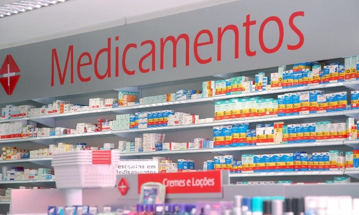 Farmácia Popular poderá ganhar novos serviços de saúde