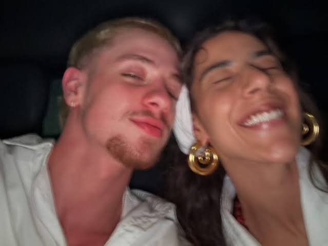 Juliano Floss anuncia término com Marina Sena