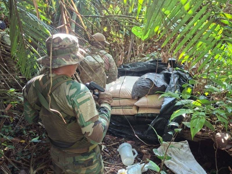PF participa de operação contra tráfico no Peru