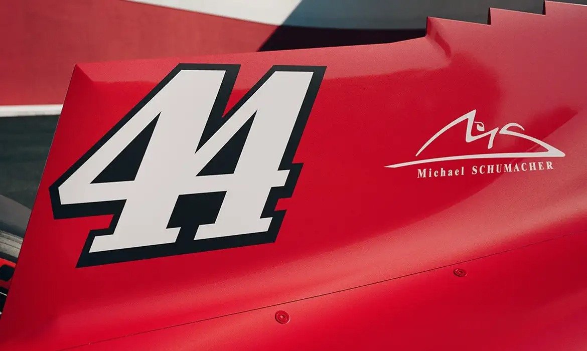 Barrichello e Vettel participam do tributo