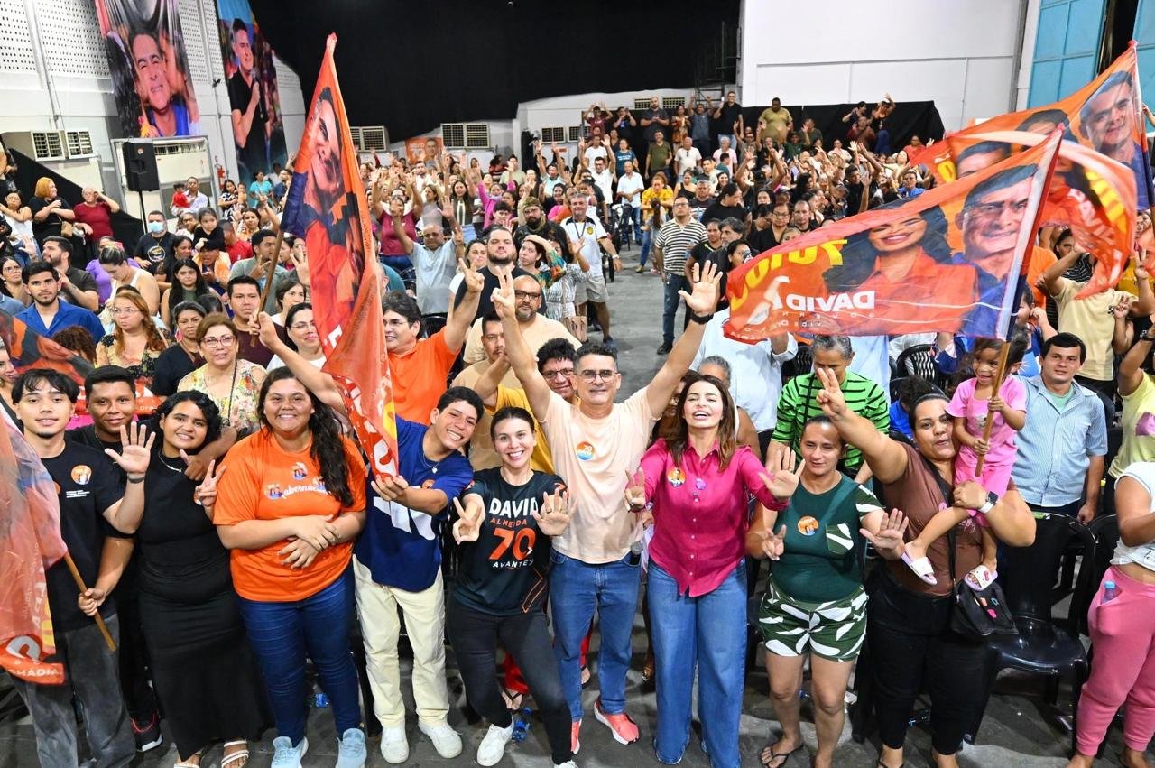 David Almeida diz que política social precisa enxergar as famílias amazonenses