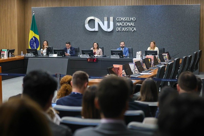 Defensoria do Amazonas apresenta duas propostas para resolução do CNJ sobre precatórios