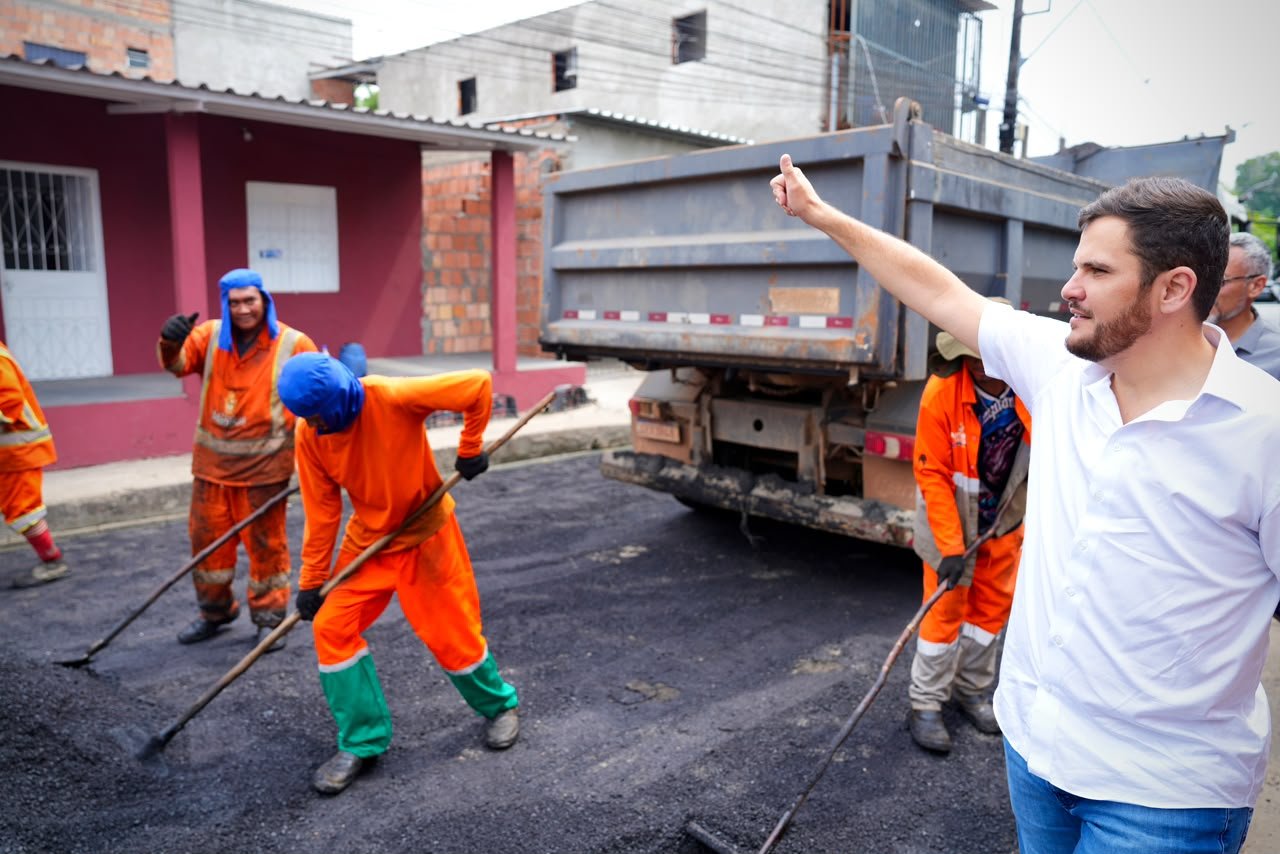 Renato Junior amplia serviços de infraestrutura nos bairros