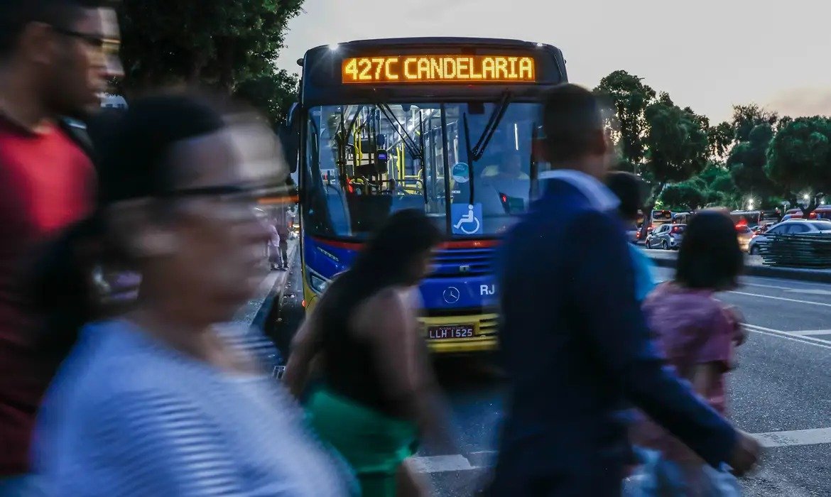 Excesso de peso avança de 40,3% para 66,8% no Brasil