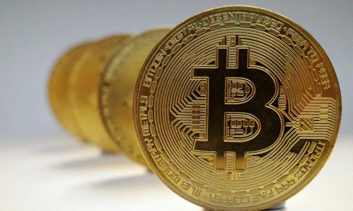Operações cripto acima de US$ 10 mil terão nova comunicação