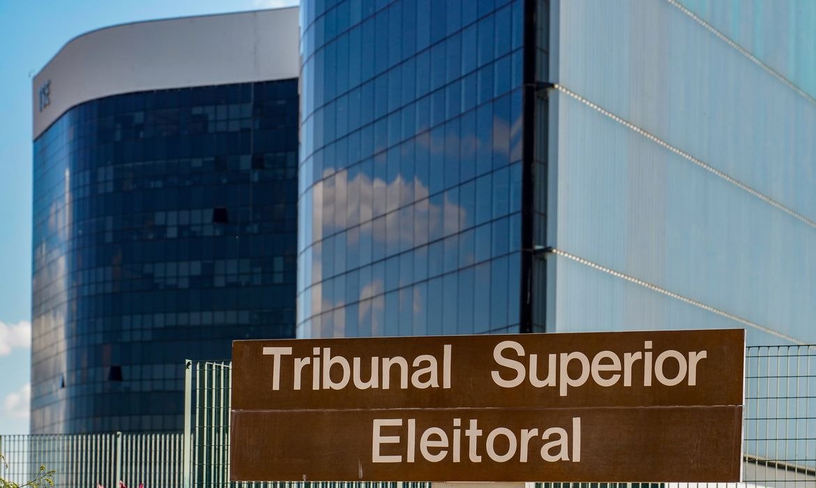 Entenda quais propagandas eleitorais podem ser denunciadas no Pardal